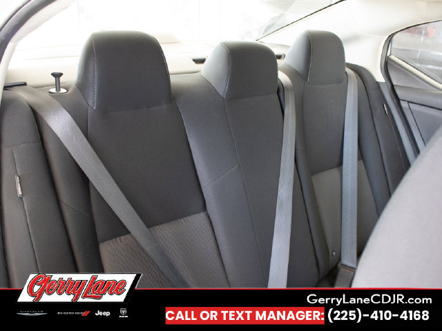 Used 2025 Nissan Sentra SV FWD image 16