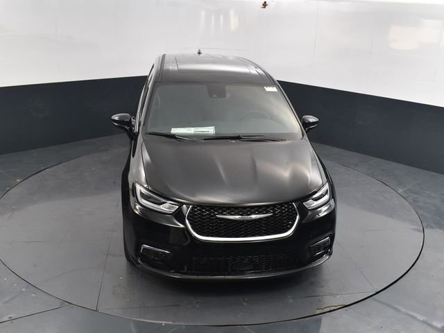 New 2026 Chrysler Pacifica Select image 13