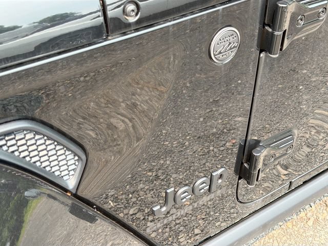 New 2025 Jeep Gladiator Sport AWD/4WD image 23