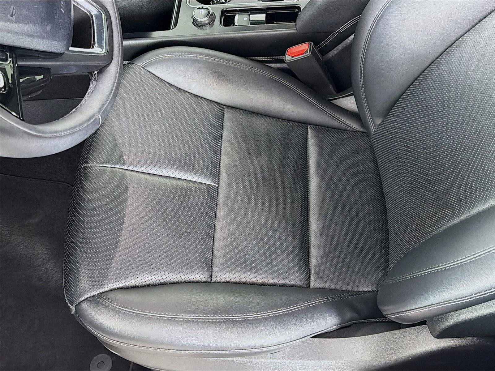 Used 2022 Lincoln Corsair AWD w/ Equipment Group 101A image 20