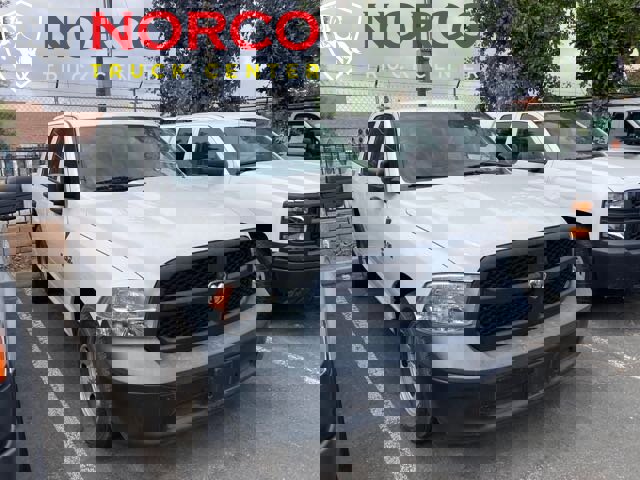 Used 2014 RAM 1500 Tradesman image 2