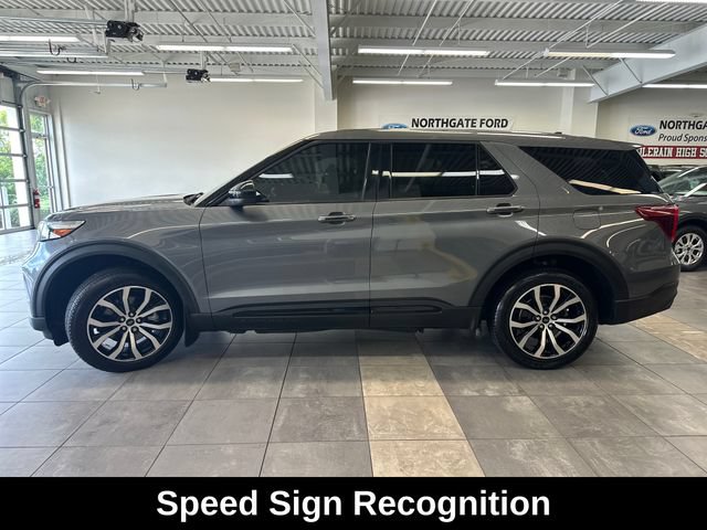 Used 2022 Ford Explorer ST AWD/4WD image 17