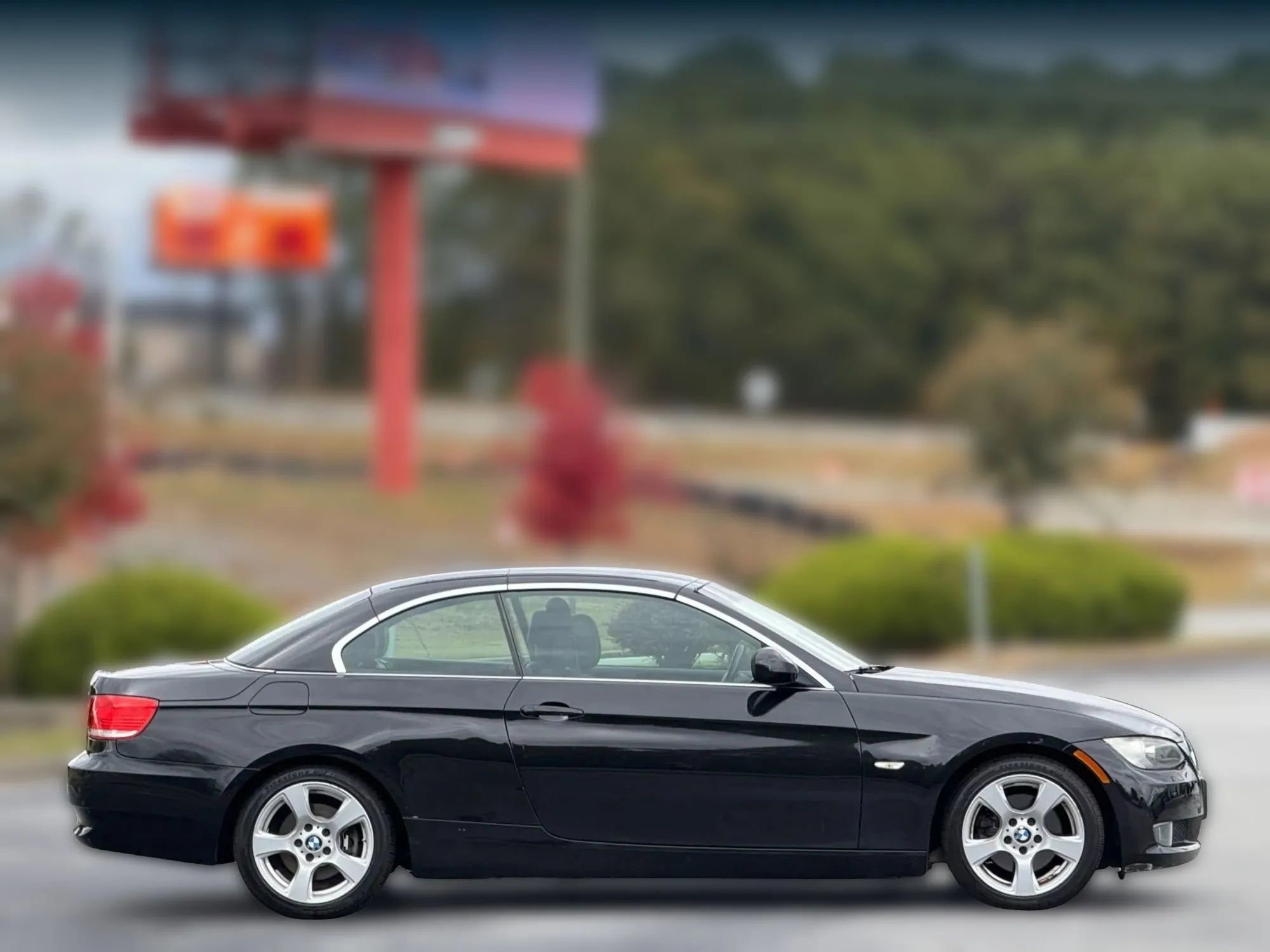 Used 2010 BMW 328i Convertible image 7