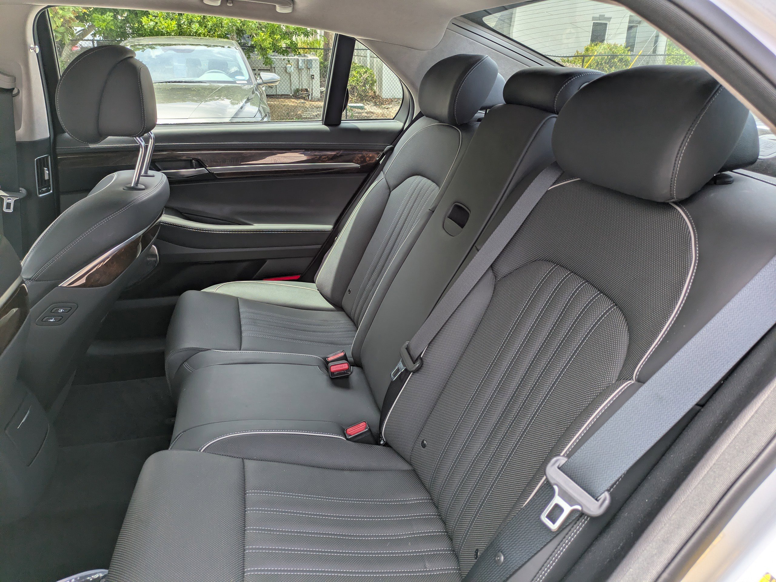 Used 2019 Genesis G90 3.3T Premium AWD/4WD image 13