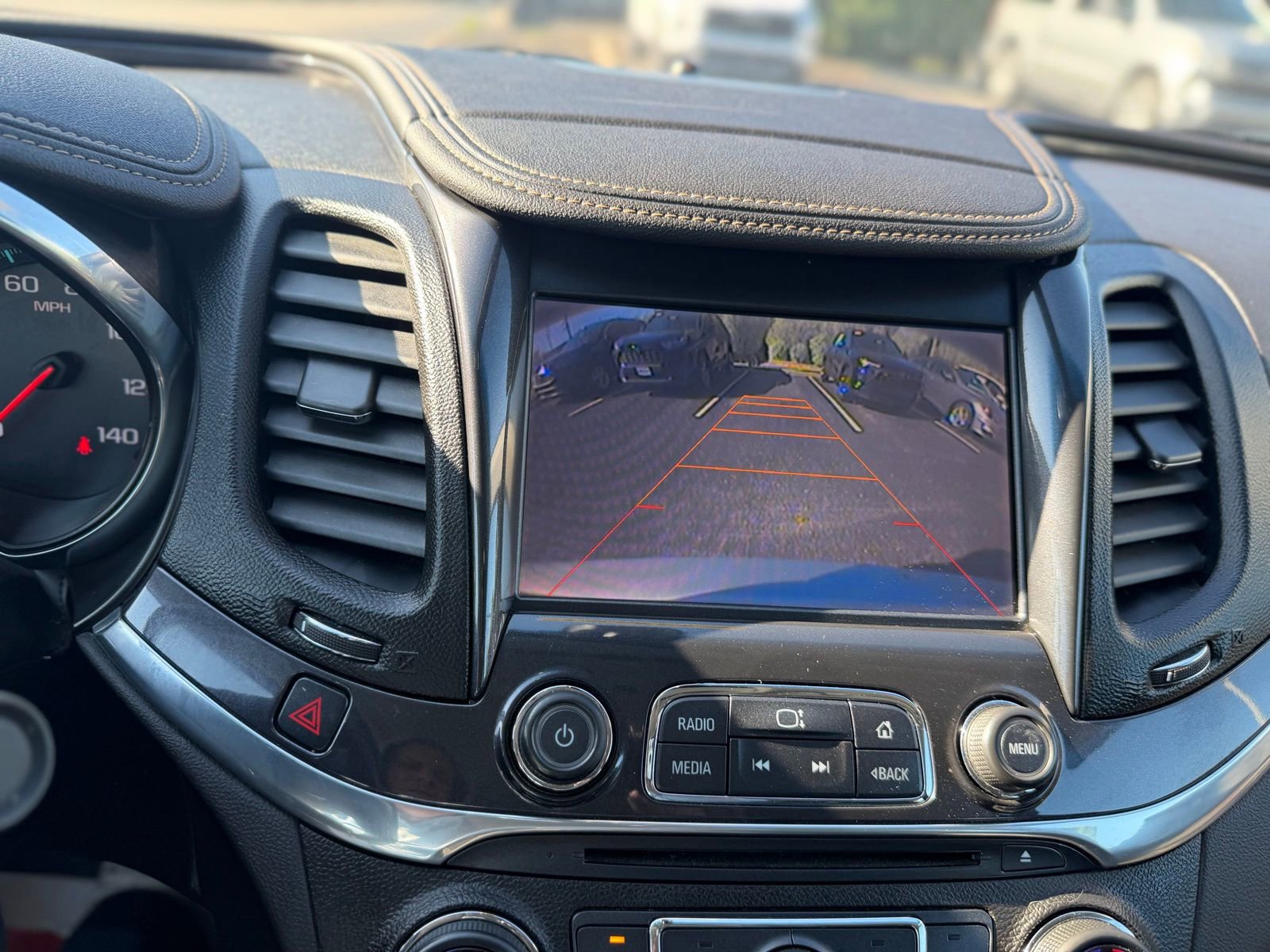 Used 2014 Chevrolet Impala LT w/ Convenience Package image 22