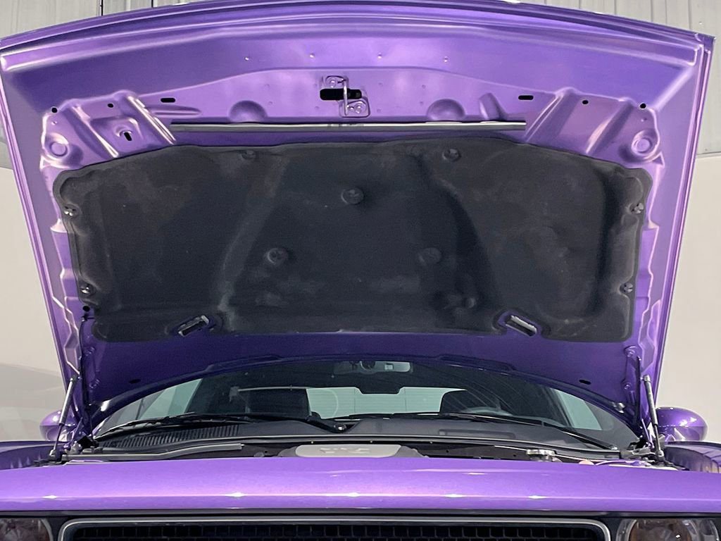 Used 2013 Dodge Challenger R/T image 33