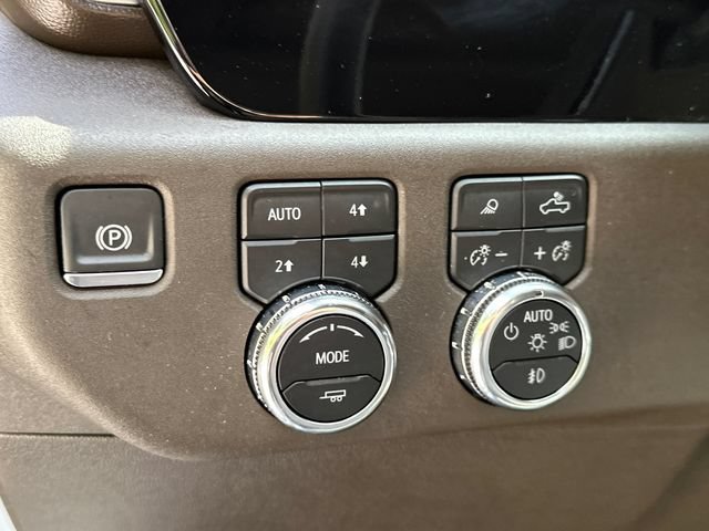 Used 2024 GMC Sierra 1500 SLT w/ X31 Off-Road Package AWD/4WD image 24