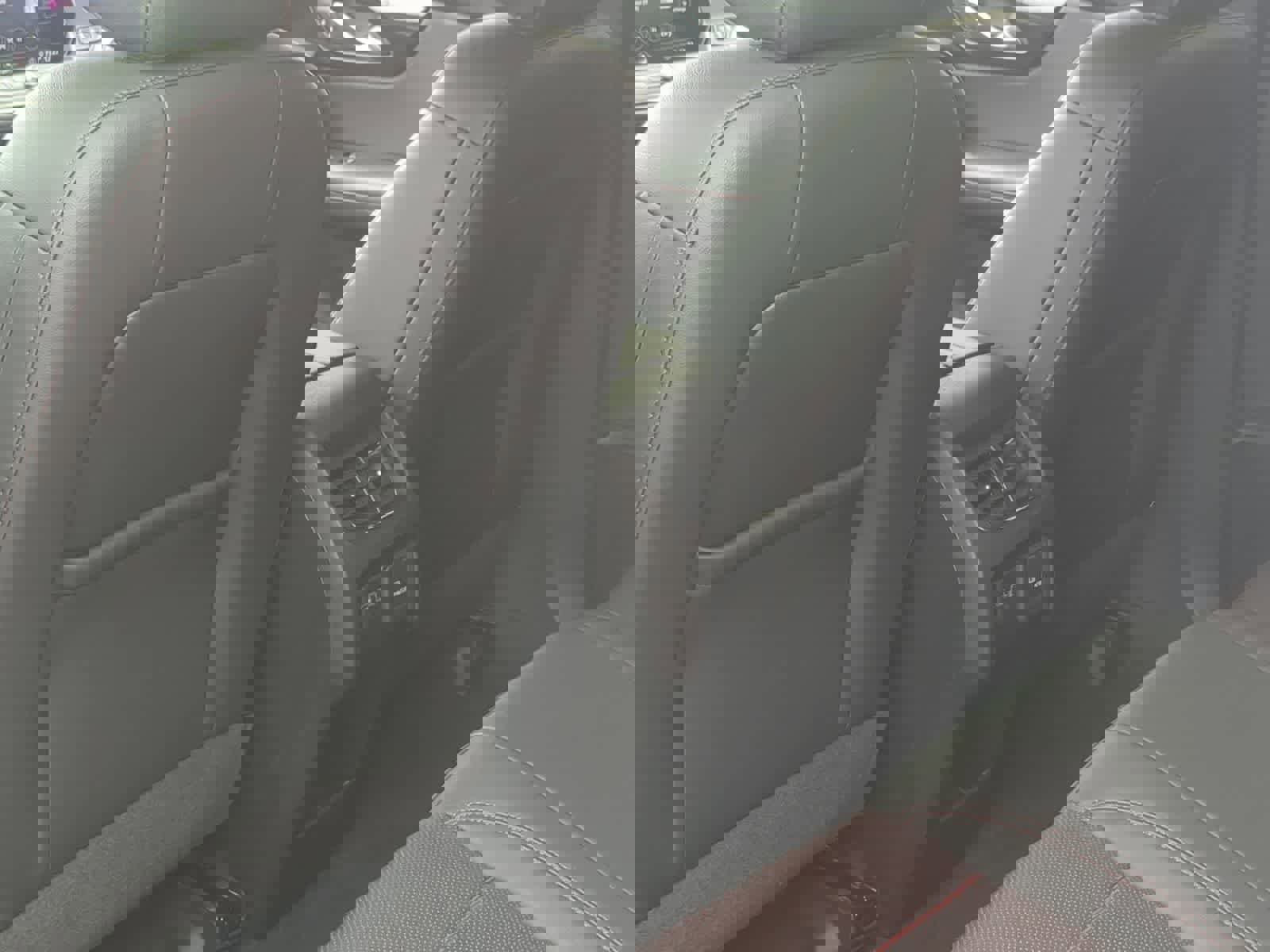 Used 2020 Chevrolet Blazer RS image 18