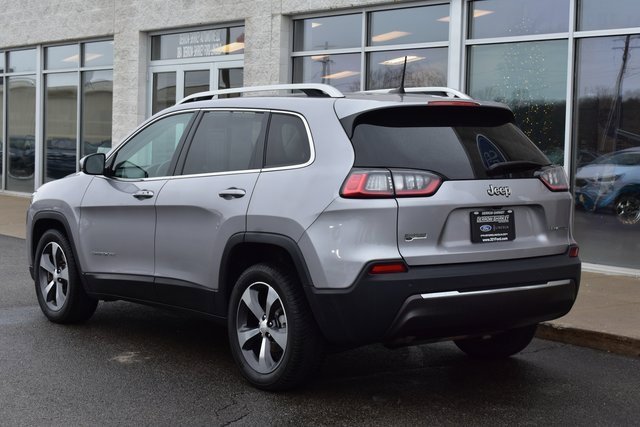 Used 2019 Jeep Cherokee Limited image 4