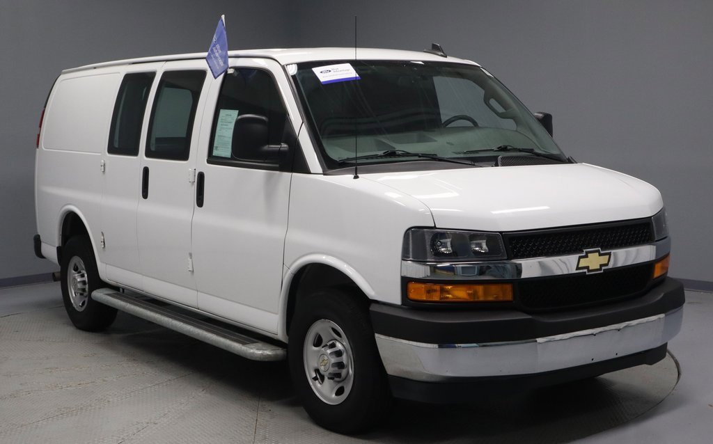 Used 2024 Chevrolet Express 2500 w/ Driver Convenience Package image 1