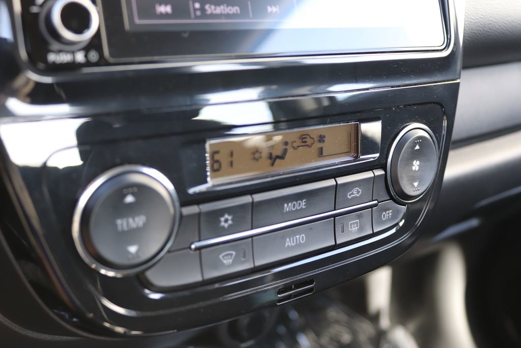 Used 2024 Mitsubishi Mirage LE image 20