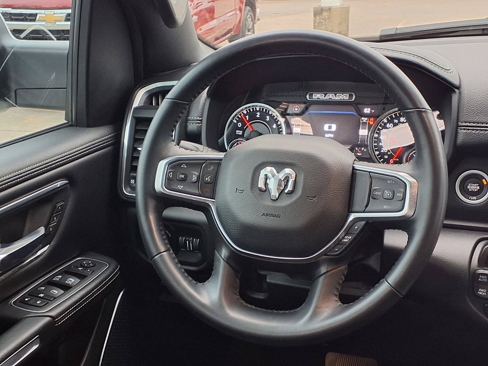 Used 2023 RAM 1500 Laramie AWD/4WD image 23