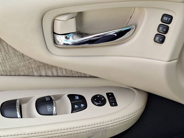 Used 2023 Nissan Murano SL image 23