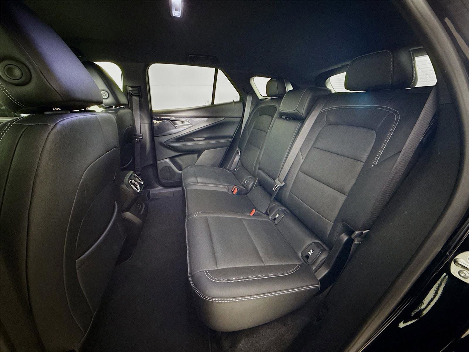 Used 2024 Chevrolet Blazer EV LT image 24