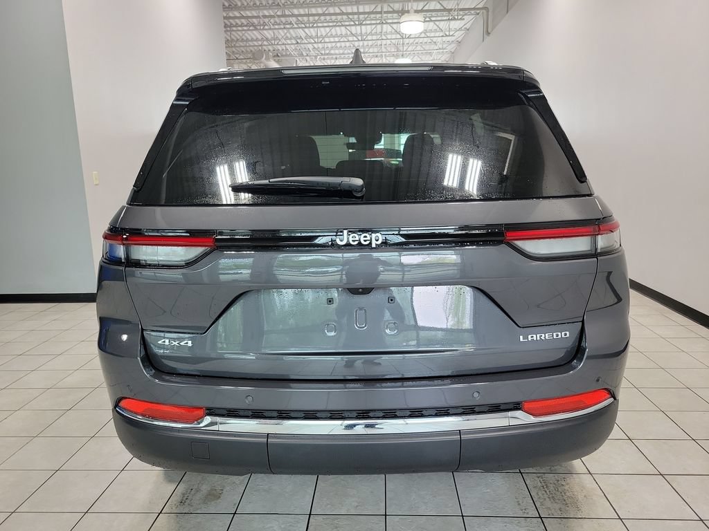 New 2026 Jeep Grand Cherokee Laredo X AWD/4WD image 6