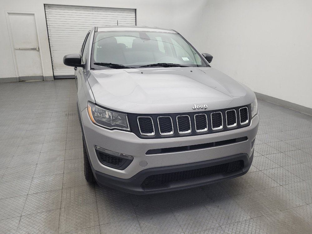 Used 2019 Jeep Compass Sport FWD image 14