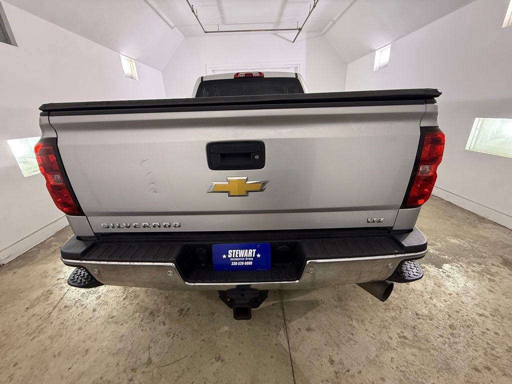 Used 2016 Chevrolet Silverado 2500 LTZ w/ Duramax Plus Package AWD/4WD image 5