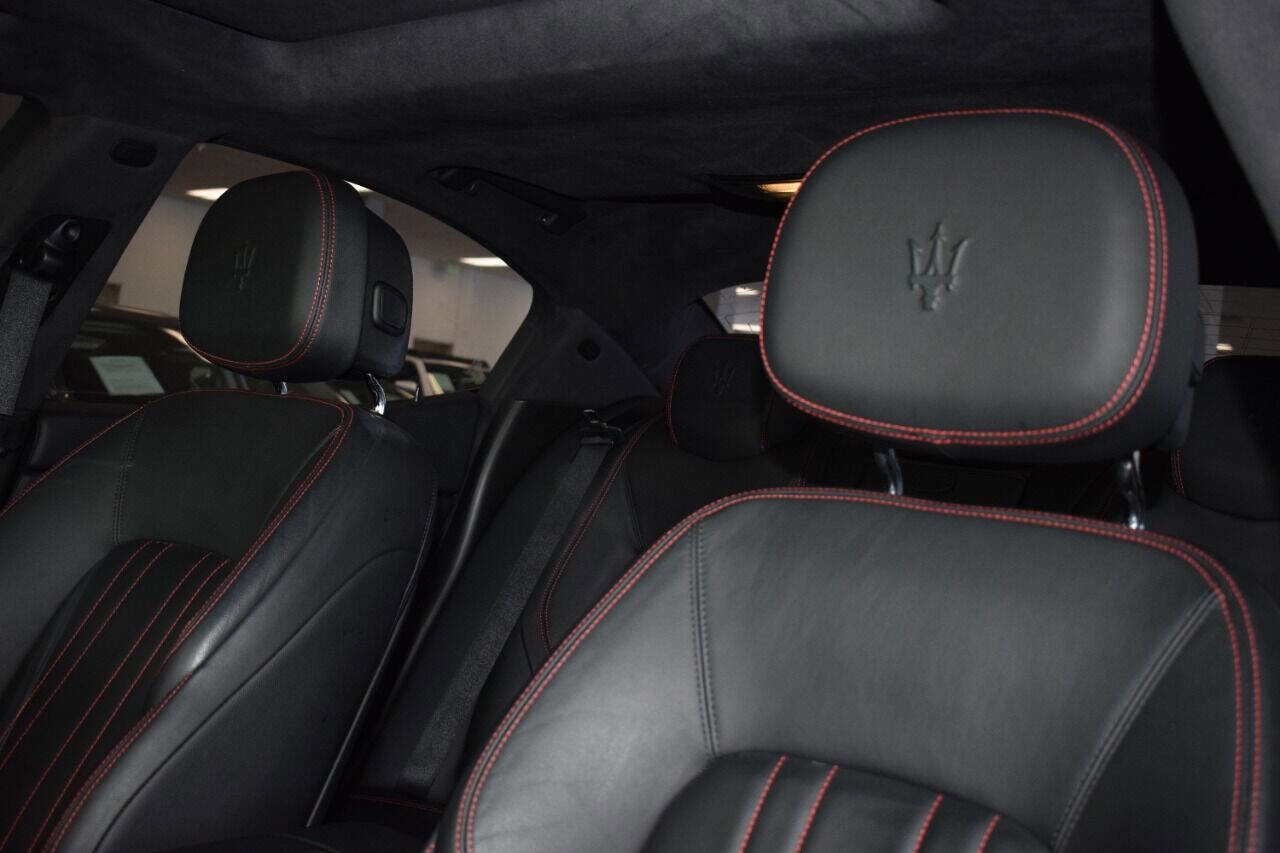 Used 2016 Maserati Ghibli S image 33