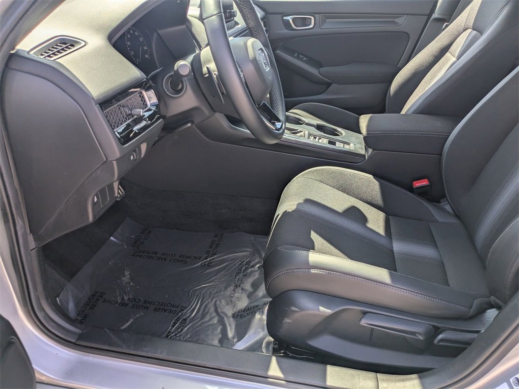 Used 2025 Honda Civic Sport image 13