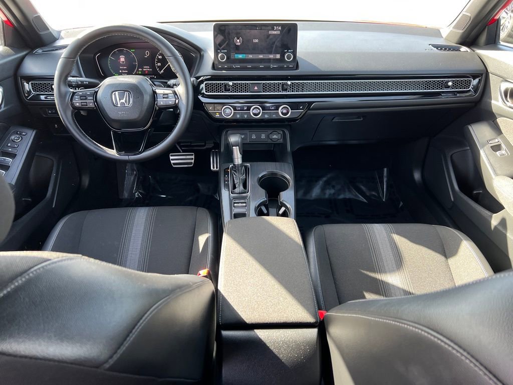Used 2025 Honda Civic Sport image 31