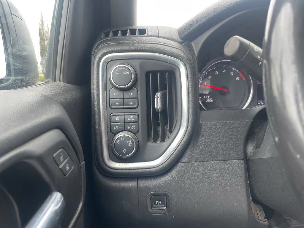 Used 2021 Chevrolet Silverado 1500 RST w/ Z71 Off-Road Package AWD/4WD image 12