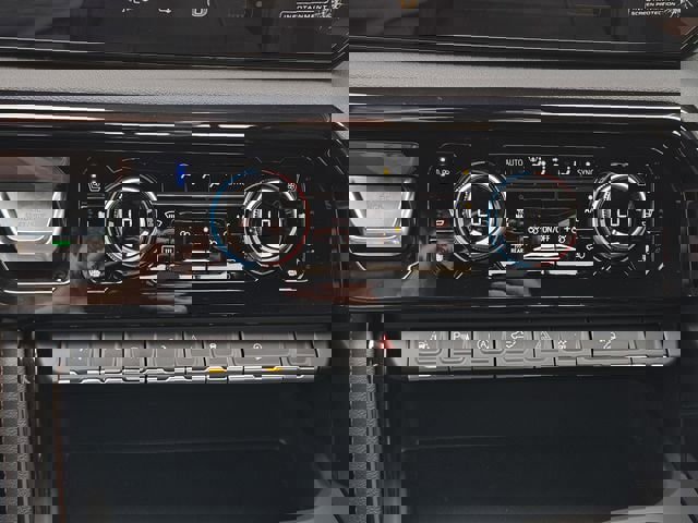 New 2026 GMC Sierra 1500 AT4 w/ AT4 Premium Package image 15