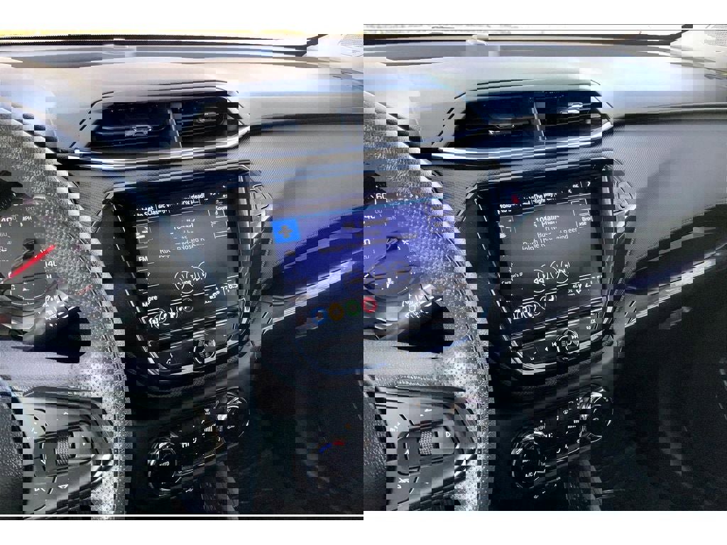 Used 2023 Chevrolet TrailBlazer LT w/ Convenience Package image 7