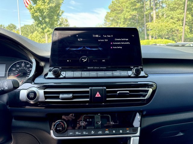 Used 2023 Kia Seltos Nightfall Edition image 19