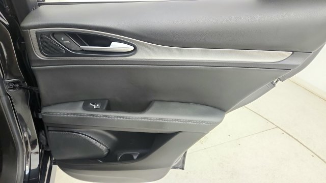 Used 2024 Alfa Romeo Stelvio Ti AWD/4WD image 42