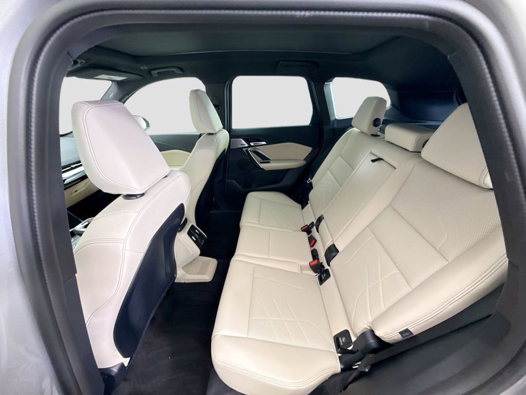 Certified 2025 BMW X1 xDrive28i w/ Premium Package image 19