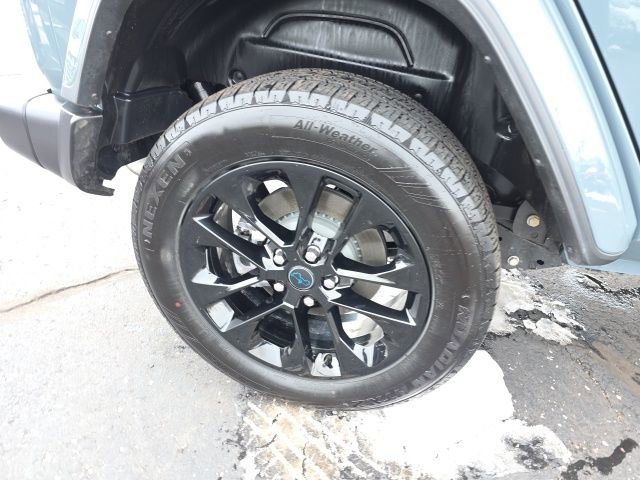 Used 2025 Jeep Wrangler Unlimited Sahara w/ Safety Group image 51