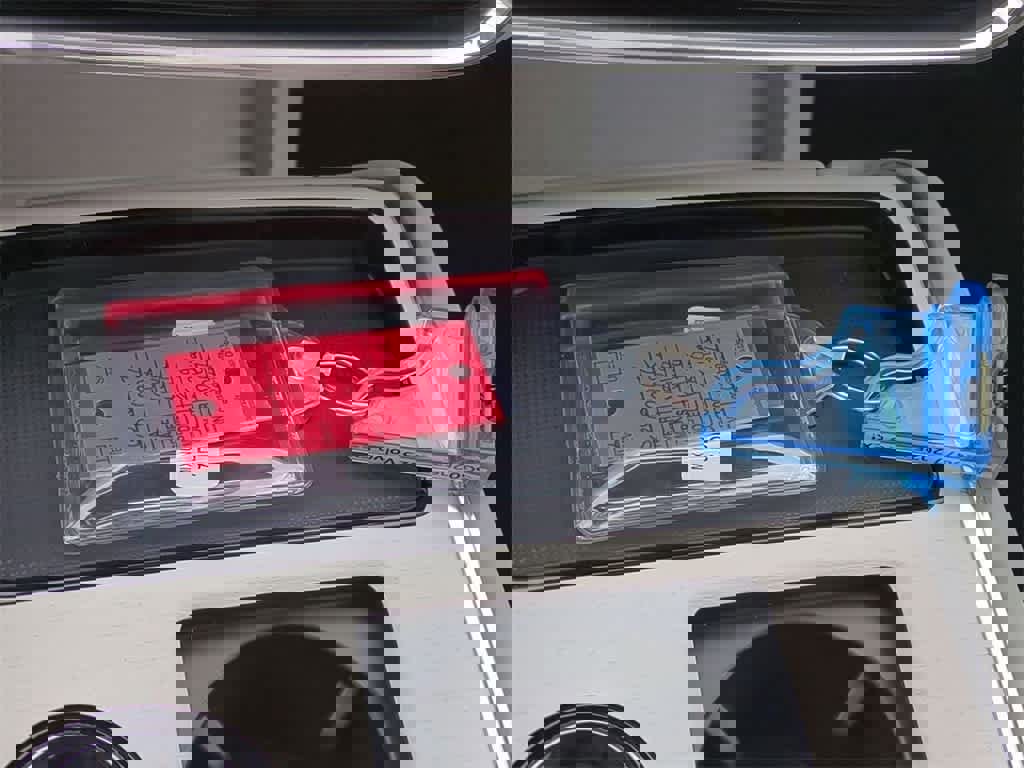 New 2025 Volvo EX90 Ultra w/ Protection Package Premier image 35