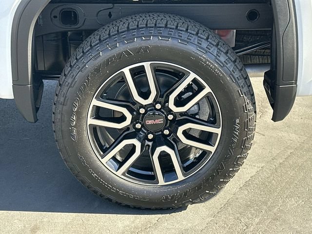 New 2026 GMC Sierra 1500 AT4 w/ AT4 Premium Package AWD/4WD image 35