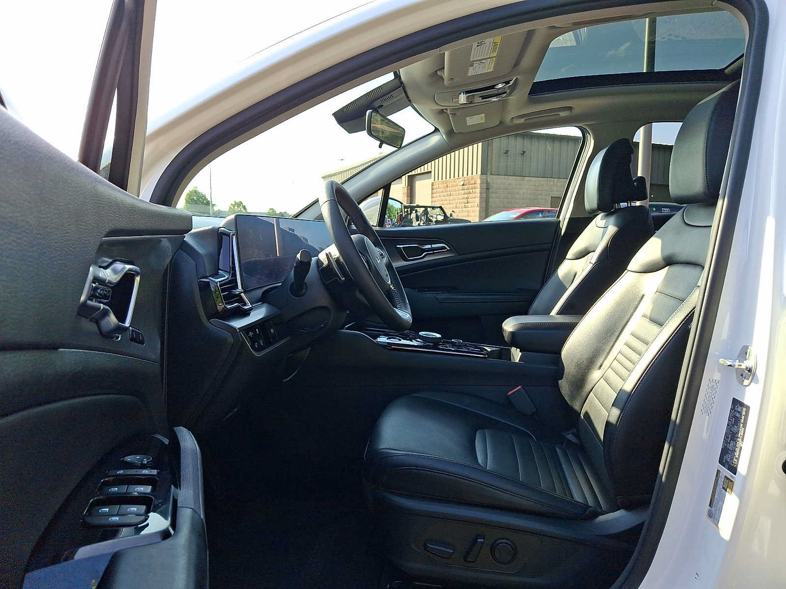 Used 2024 Kia Sportage SX Prestige AWD/4WD image 14