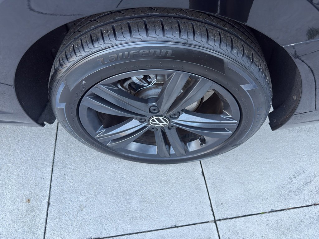 Used 2023 Volkswagen Jetta SE w/ Panoramic Sunroof Package image 7