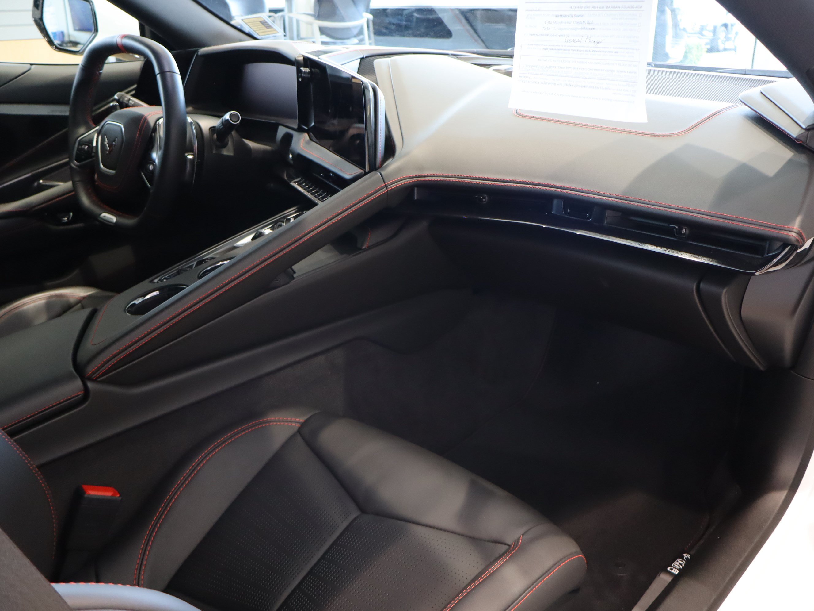Used 2026 Chevrolet Corvette Z06 RWD image 34