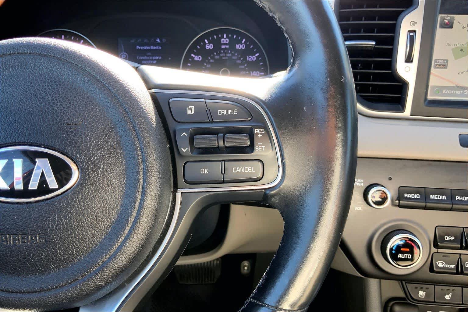 Used 2017 Kia Sportage EX w/ EX Technology Package FWD image 24