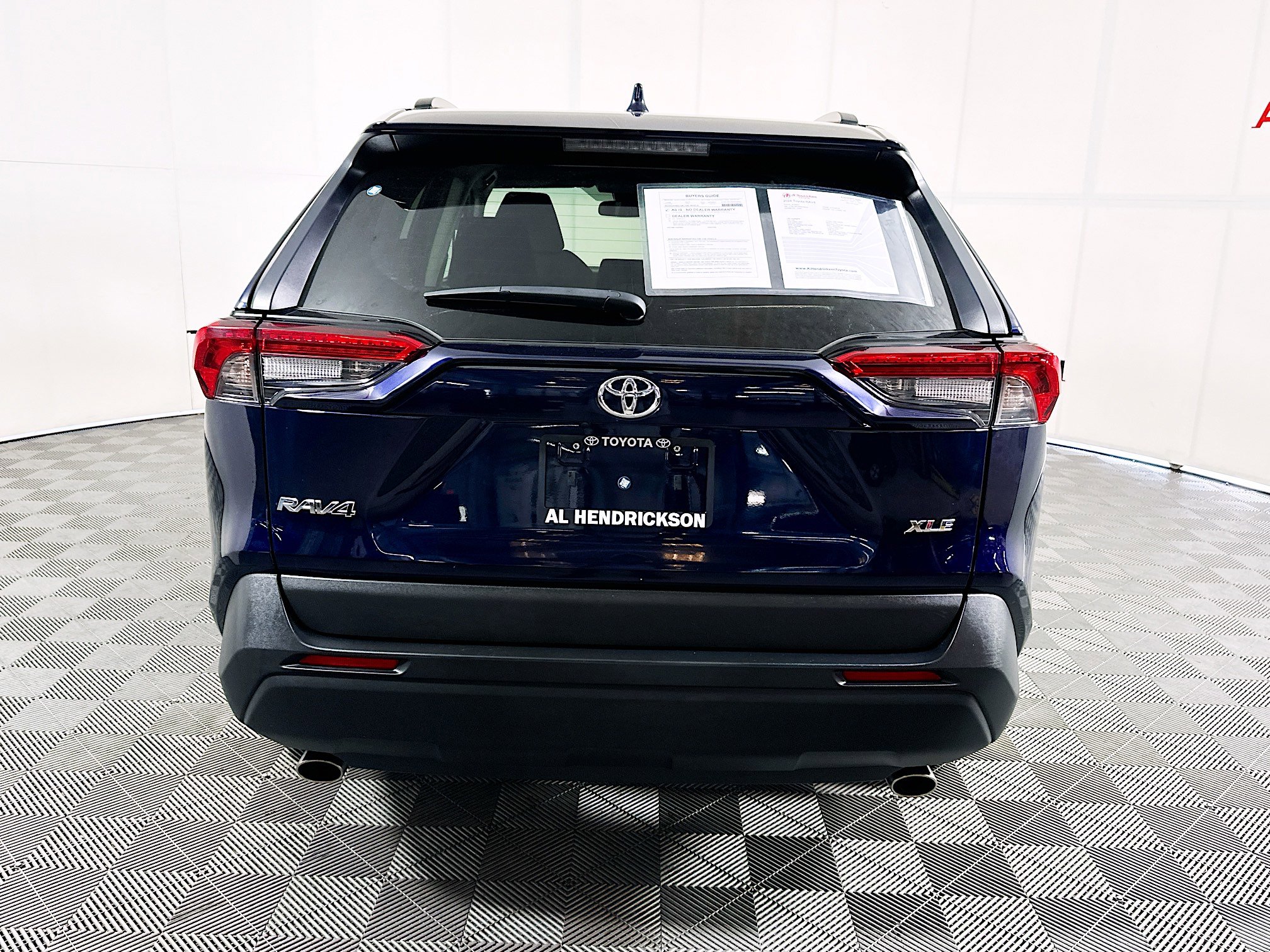 Used 2024 Toyota RAV4 XLE image 4