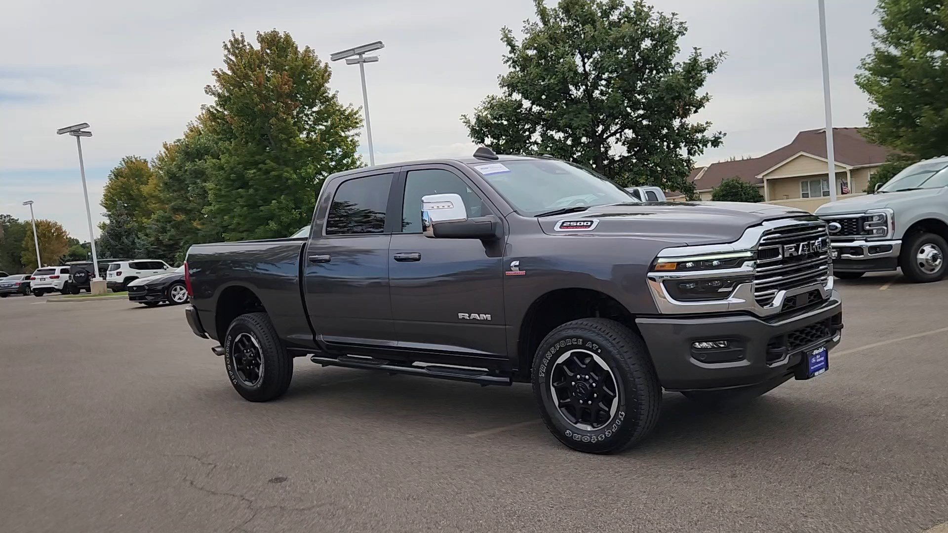 Used 2025 RAM 2500 Laramie AWD/4WD image 8