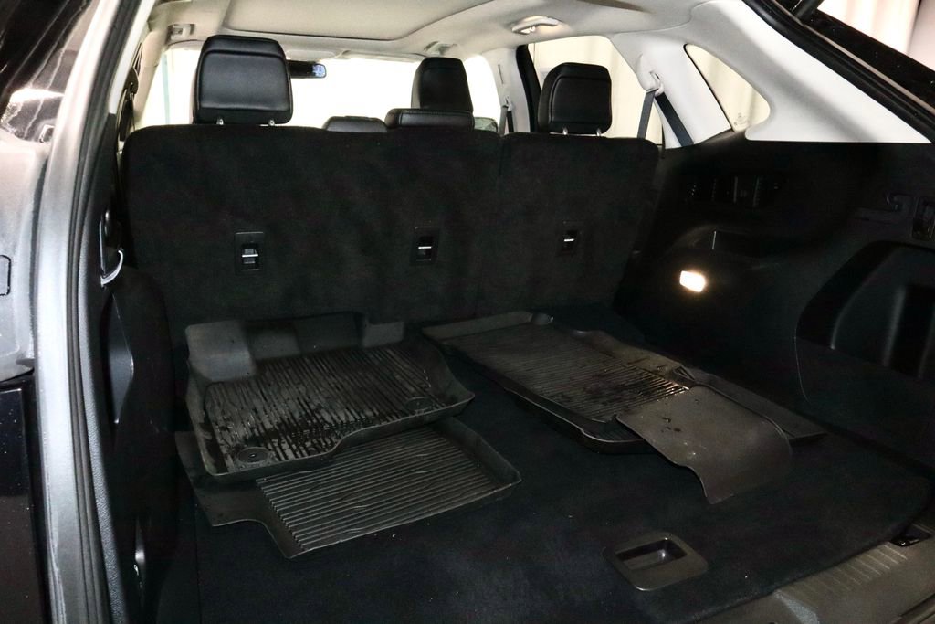 Certified 2024 Ford Edge SEL w/ Convenience Package AWD/4WD image 15