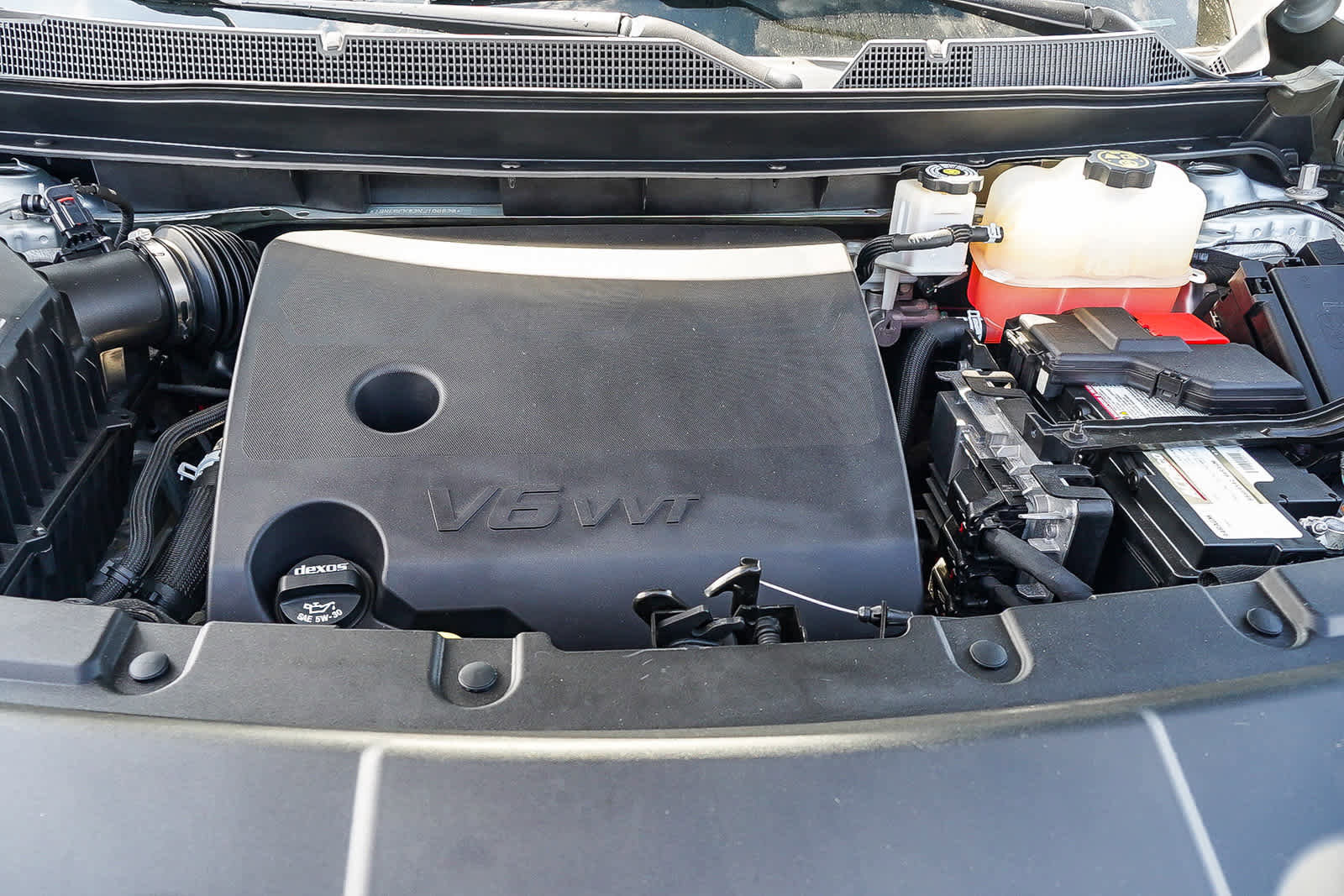 Used 2022 Chevrolet Traverse LS w/ Midnight/Sport Edition image 30