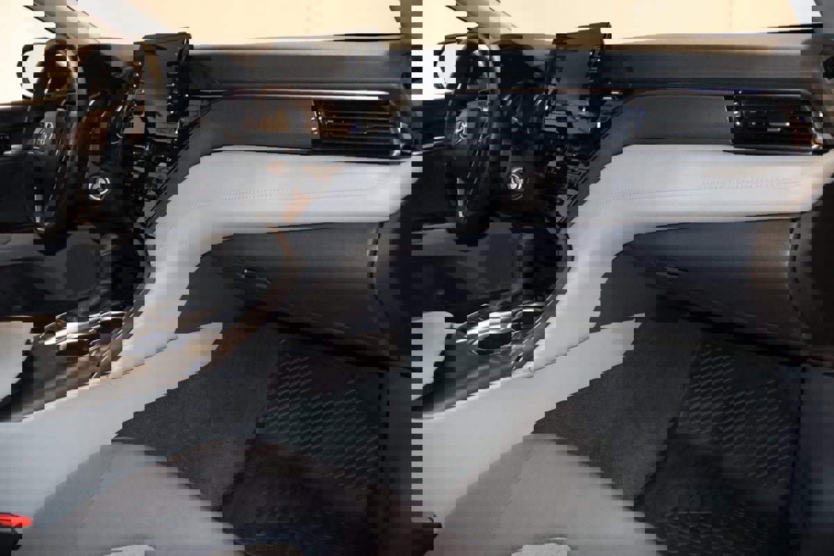 Used 2023 Toyota Camry LE image 56