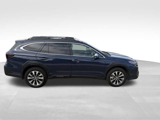 Used 2024 Subaru Outback Touring XT AWD/4WD image 2