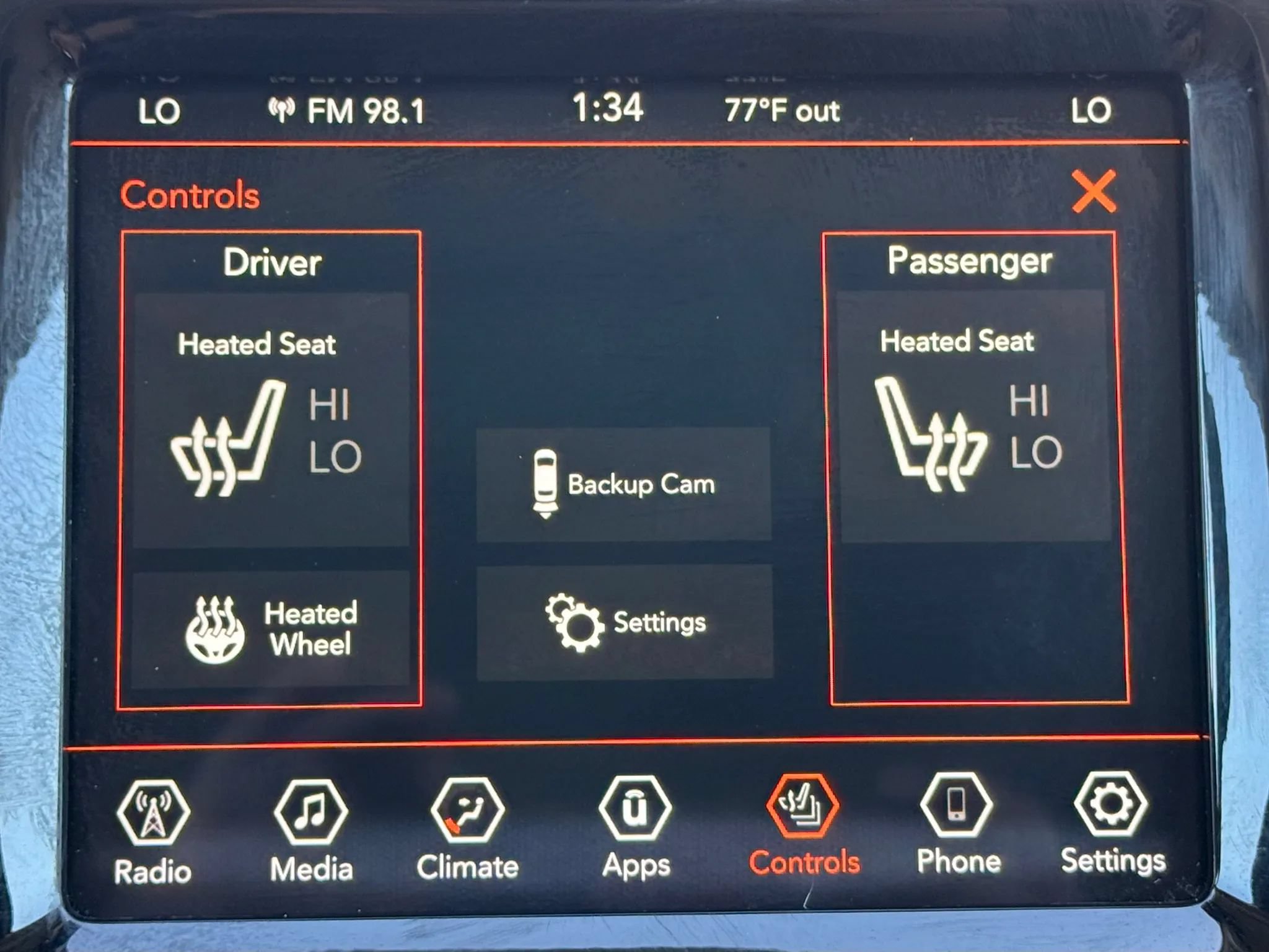 Used 2021 Jeep Cherokee Limited AWD/4WD image 29