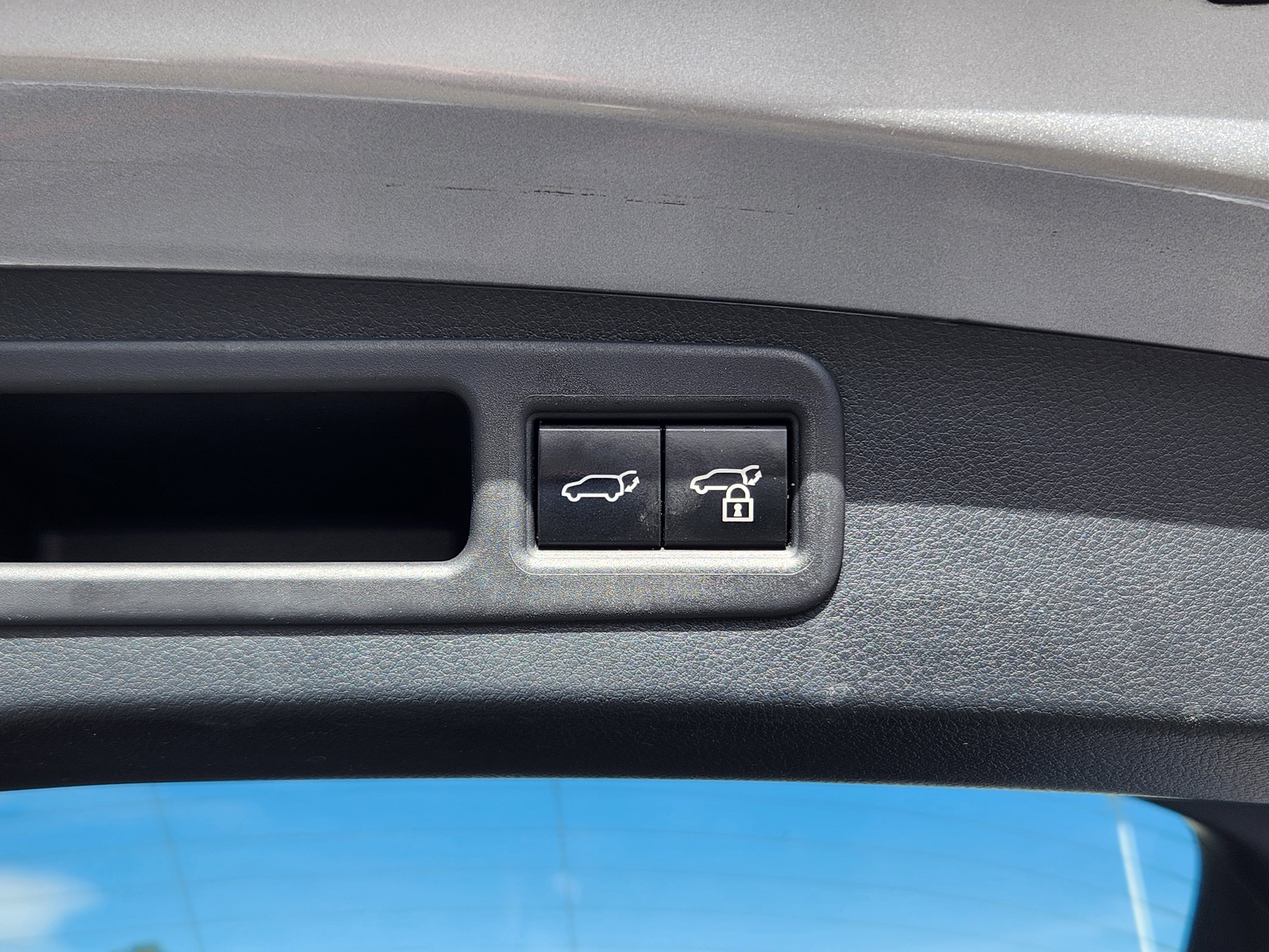 Used 2024 Lexus RX 350 F Sport w/ Convenience Package image 21