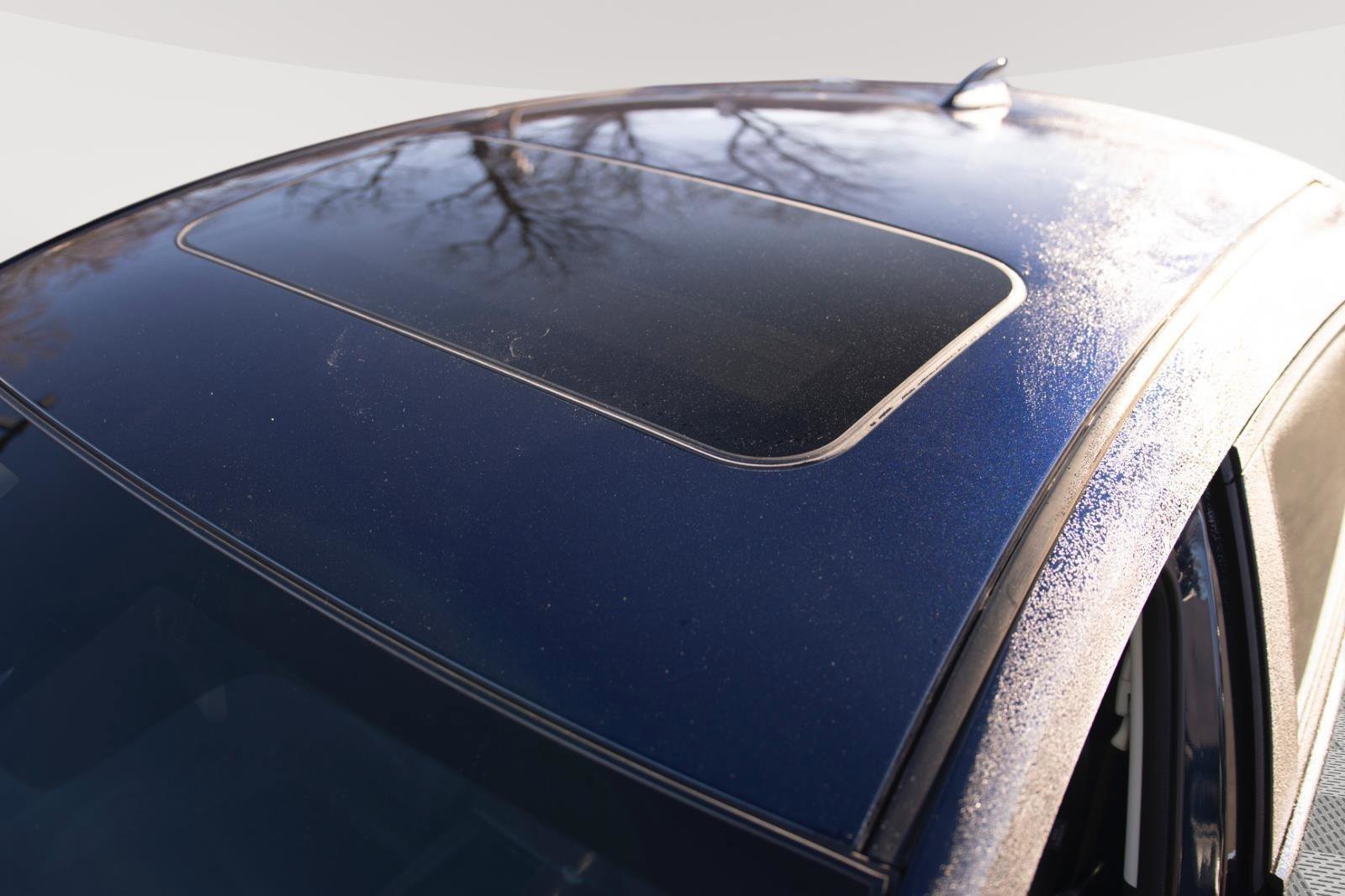 Used 2018 MAZDA MAZDA3 Touring image 24