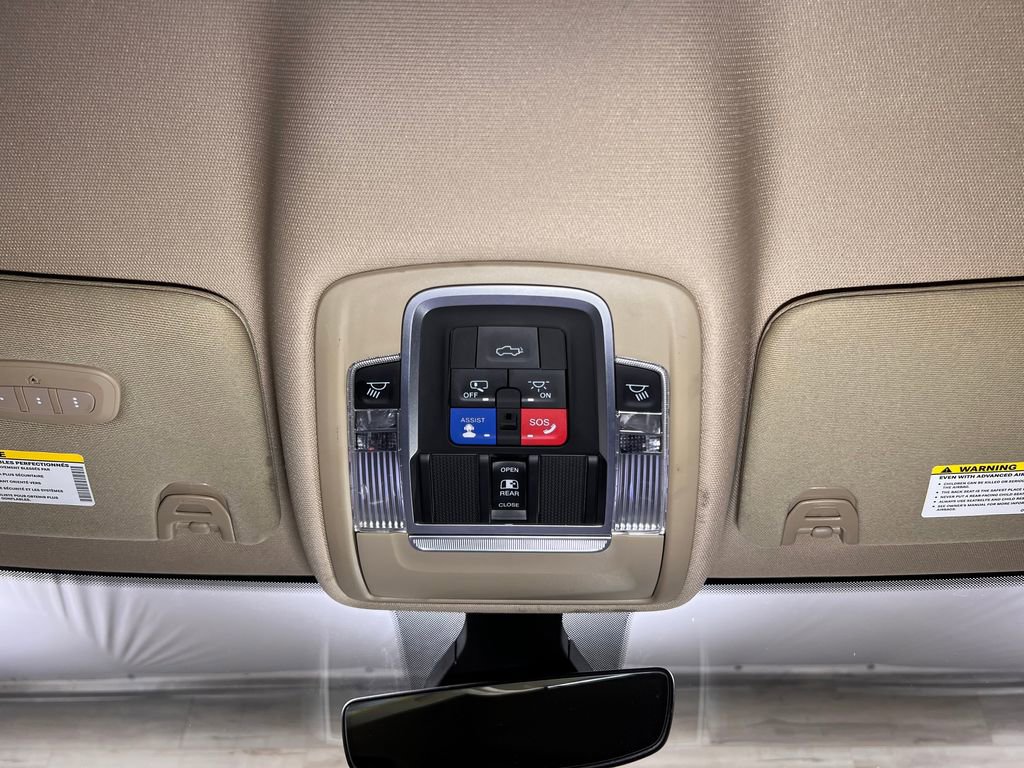 Used 2022 RAM 3500 Big Horn w/ Night Edition image 16