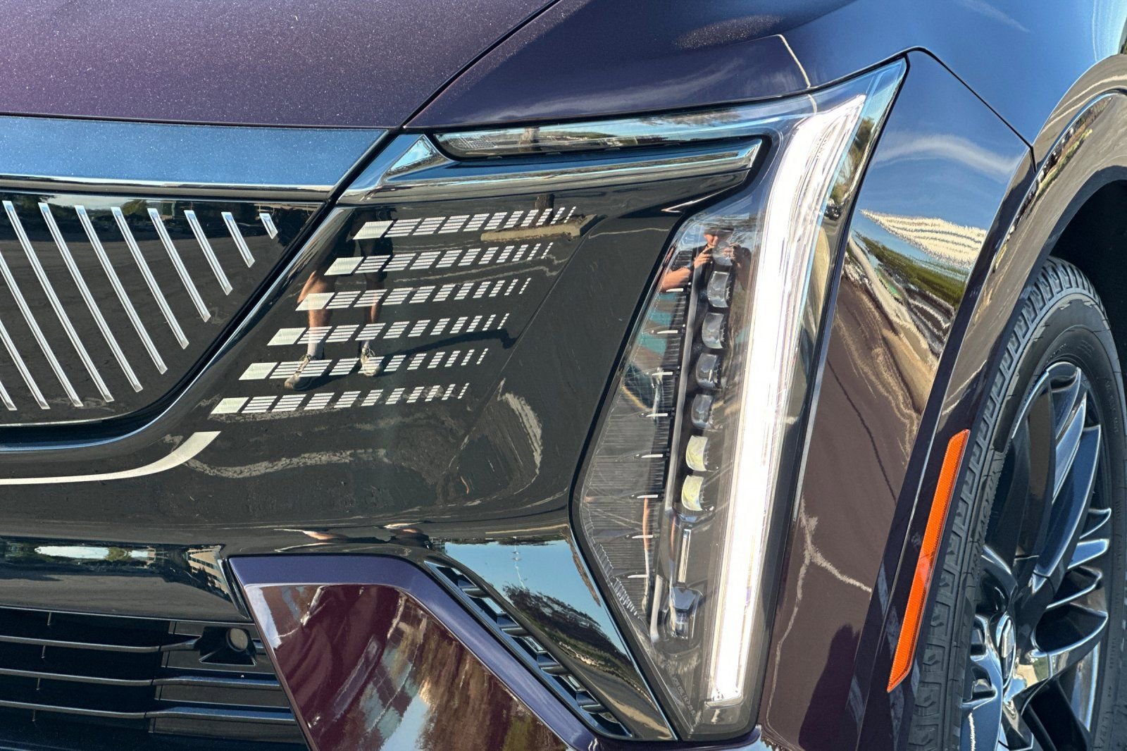 Used 2026 Cadillac Escalade IQ Sport 2 w/ LPO, ONYX Package image 54