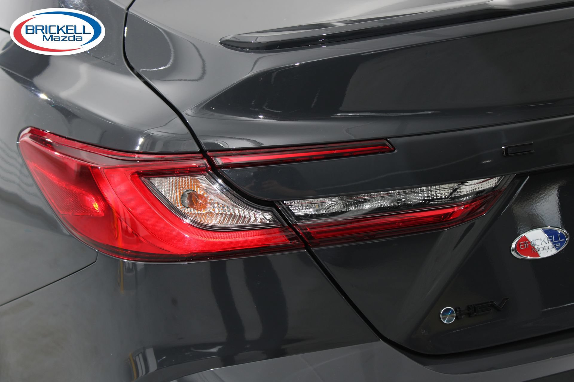 Used 2025 Toyota Camry SE FWD image 10