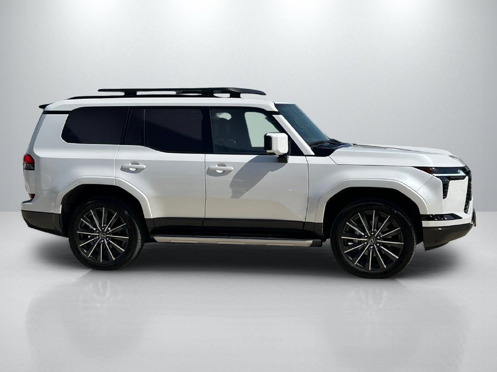 Used 2025 Lexus GX 550 AWD/4WD image 4